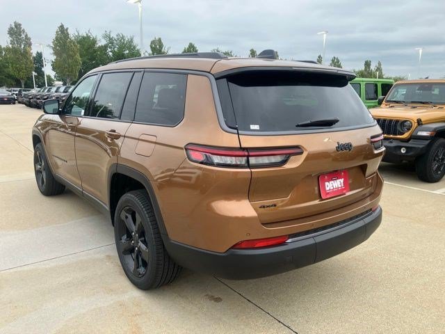 New 2026 Copper Shino Metallic Clear-Coat Exterior Paint Jeep Limited image 5