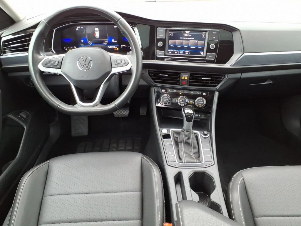 Used 2024 Platinum Gray Metallic Volkswagen 1.5T SE W/SUNROOF & HEATED SEATS image 2