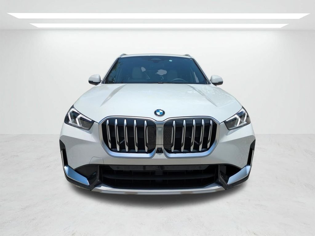 New 2026 Alpine White BMW xDrive28i image 9