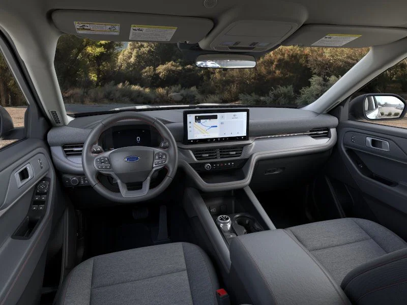 Used 2026 Black Metallic Ford Active image 9