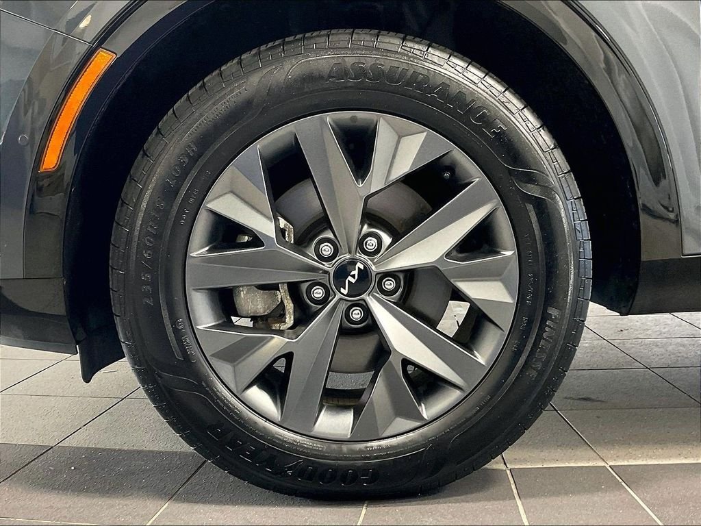 Used 2025 Gray Kia SX-Prestige image 7