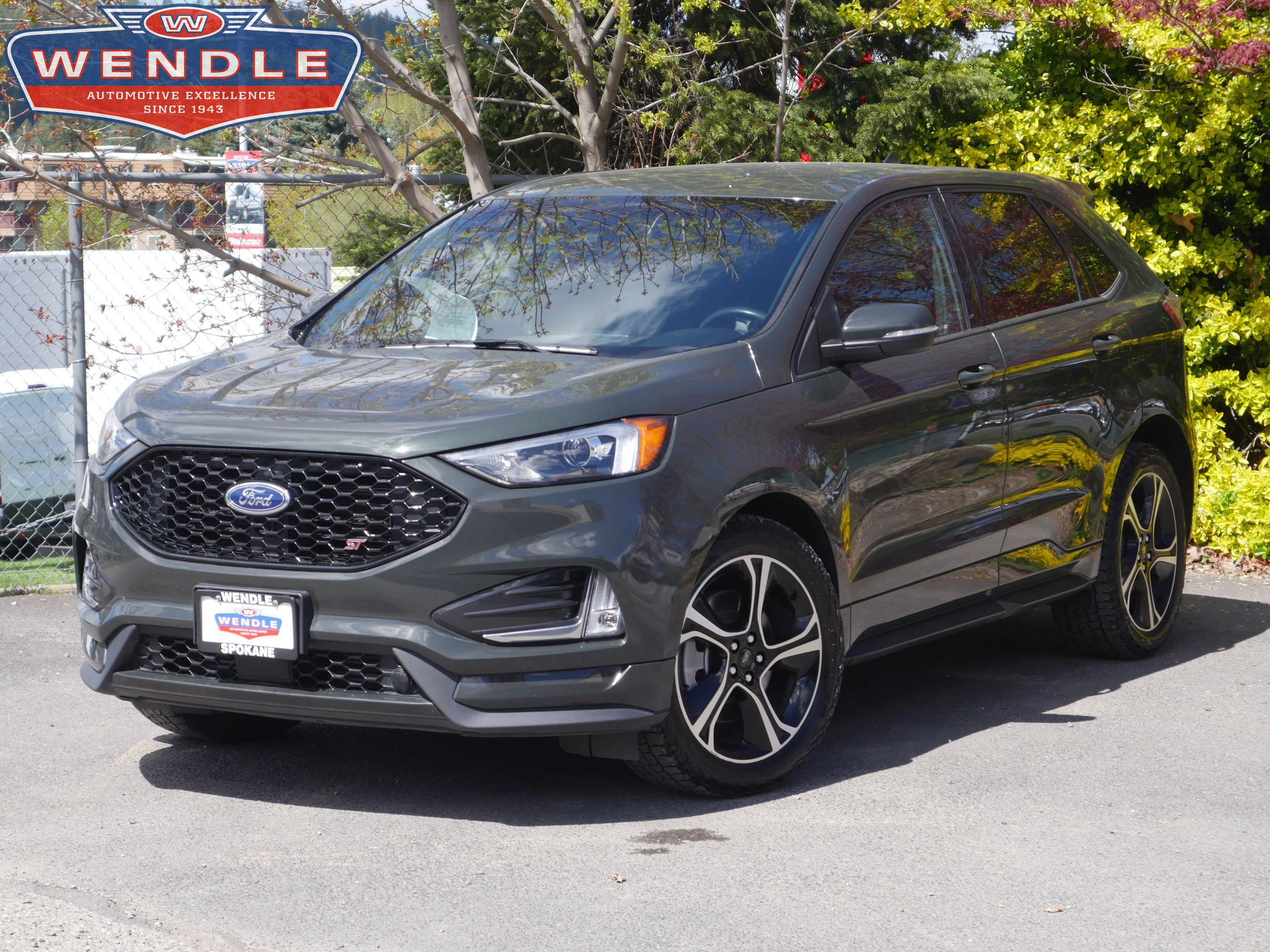 2023 Ford Edge ST AWD's photo
