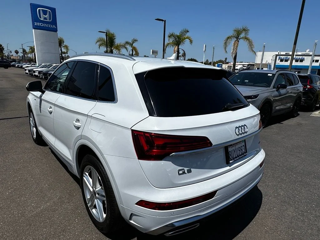 Used 2021 White Audi 55 Premium image 8