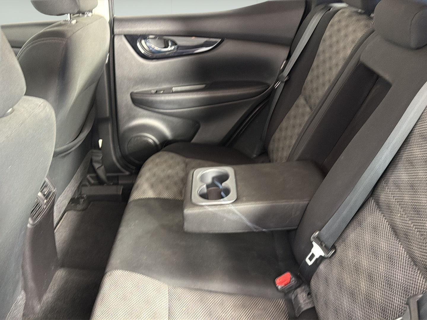 Used 2022 Magnetic Black Pearl Nissan SV image 22