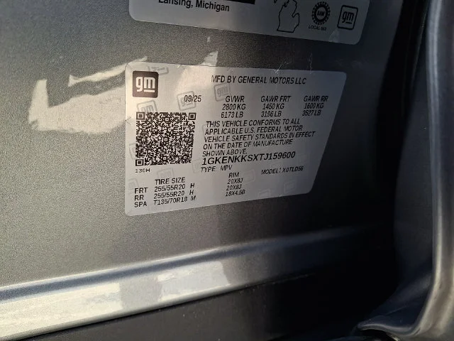 Used 2026 Silver GMC Elevation image 27