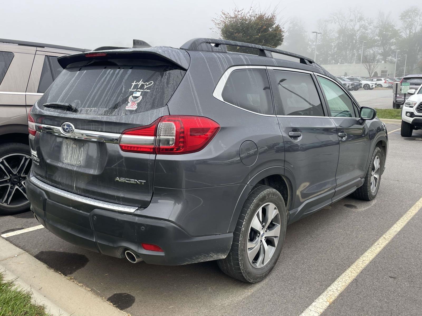 Used 2020 Magnetite Gray Metallic Subaru Premium image 4