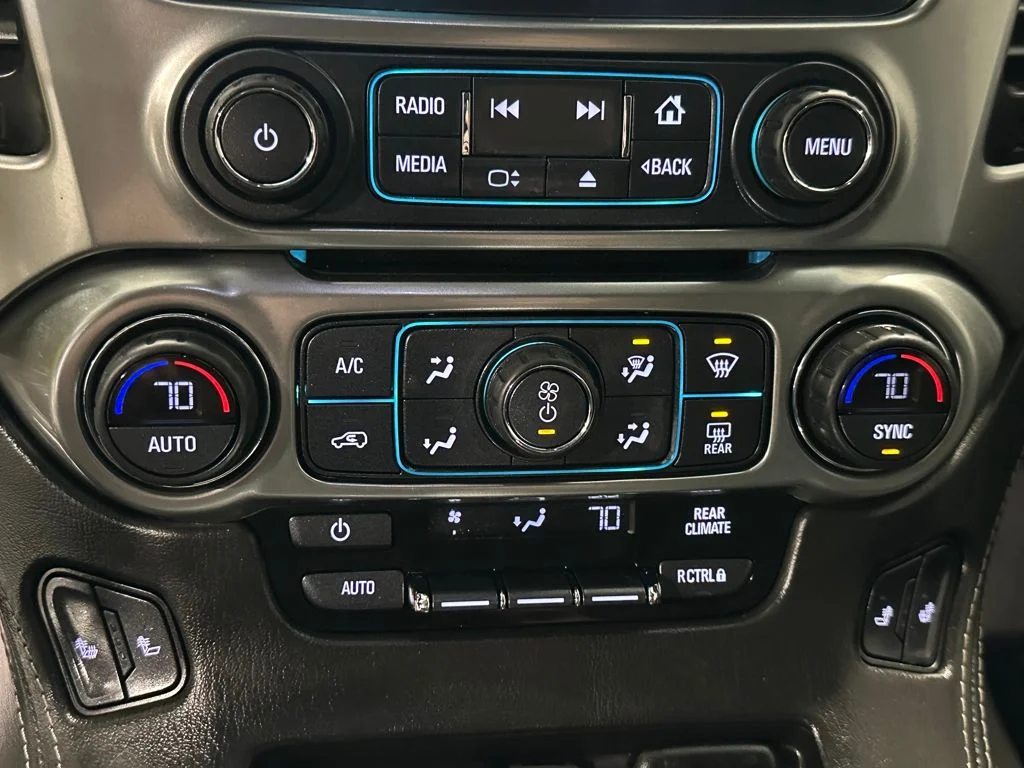 Used 2018 White Chevrolet LT image 24