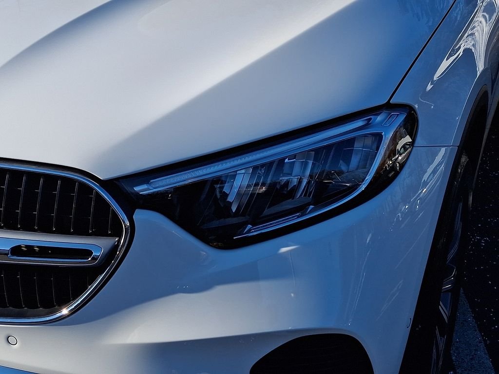 Certified Used 2026 White Mercedes-Benz GLC 300 image 9