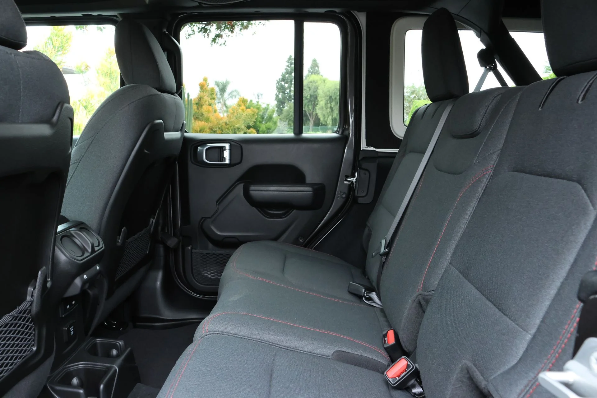 Used 2024 Gray Jeep Rubicon image 20