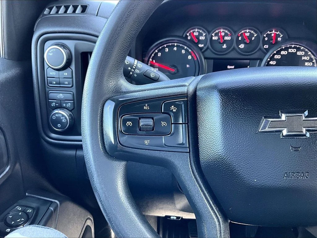 Used 2022 Black Chevrolet Custom Trail Boss image 20