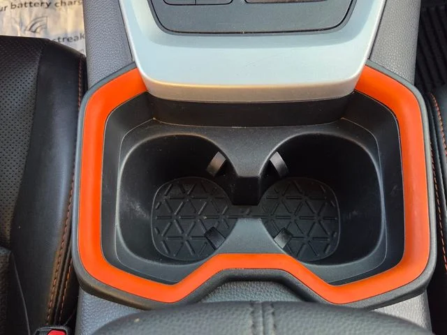 Used 2019 Red Toyota Adventure image 17