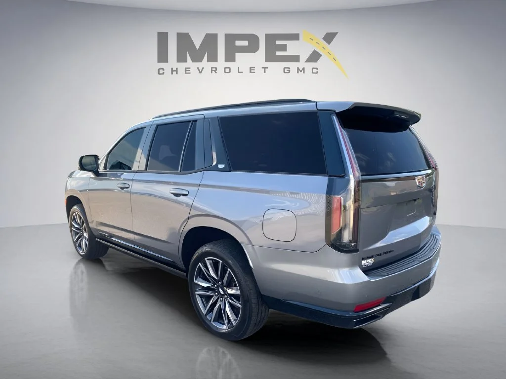 Used 2022 SATIN STEEL METALLIC Cadillac Sport Platinum image 3