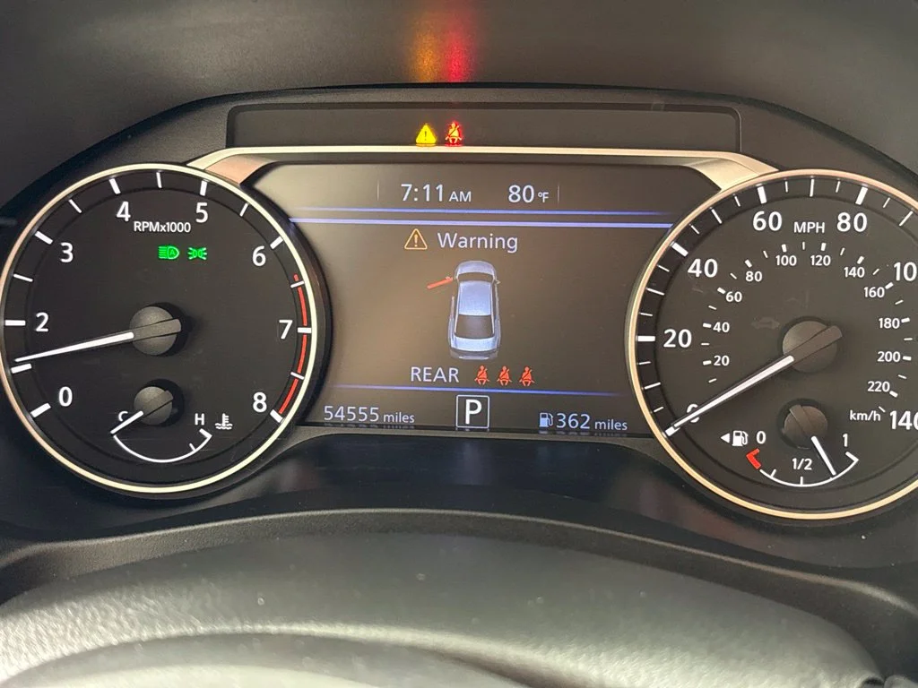 Used 2024 White Nissan 2.5 SV image 30
