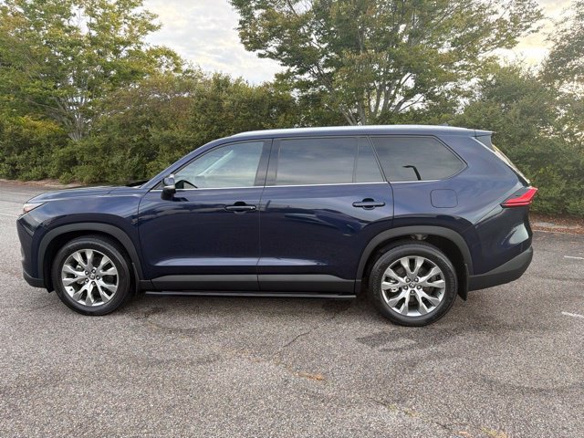 Used 2024  Toyota Limited image 4