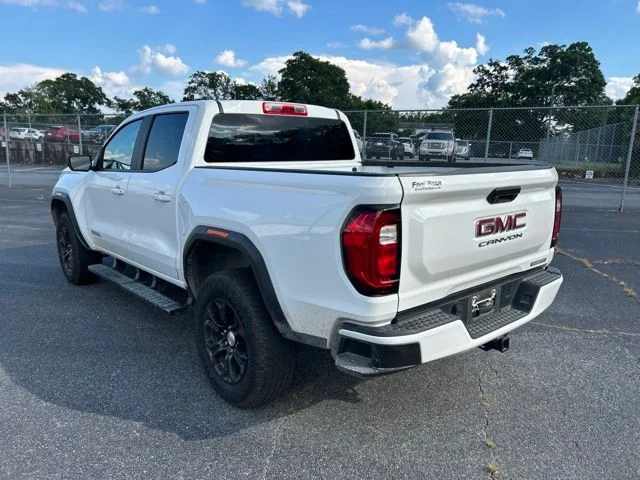Used 2024 White GMC Elevation image 3