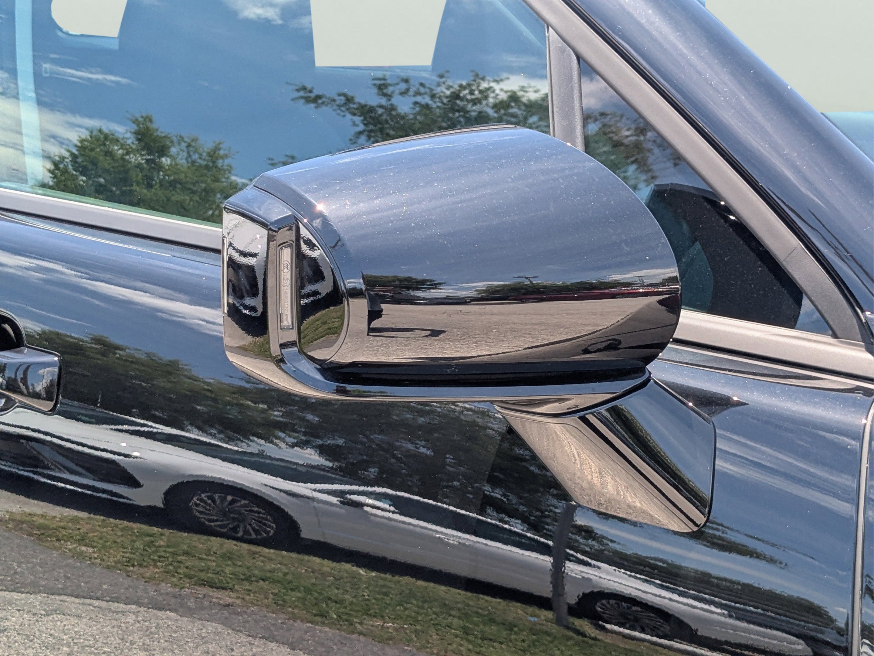New 2026 Abyss Black Pearl Hyundai SEL 7P image 13