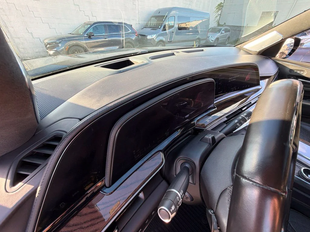 Used 2022 Black Cadillac Sport Platinum image 40