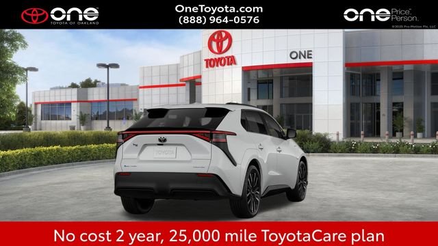 New 2026 Wind Chill Pearl <sup>1</sup> Toyota  Limited image 12