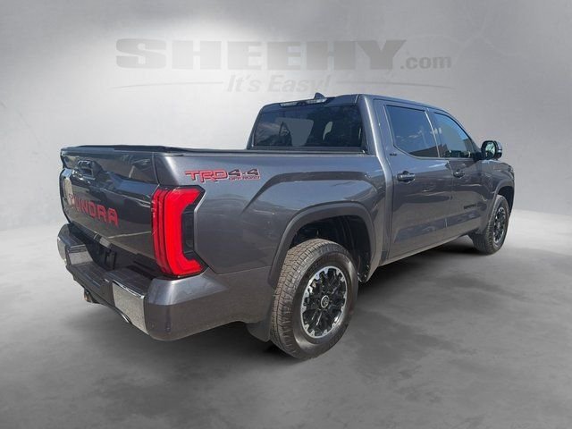 Used 2022 Gray Toyota SR5 image 11
