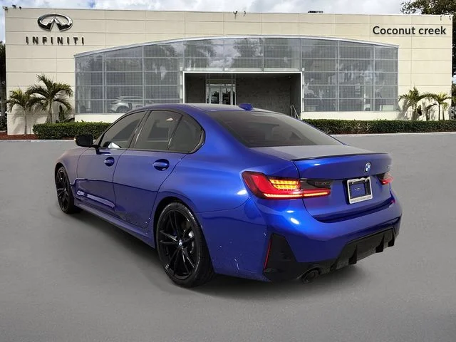 Used 2024 Blue BMW 330I M Sport image 3