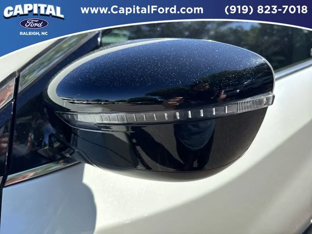 Used 2023 White Nissan SV image 12