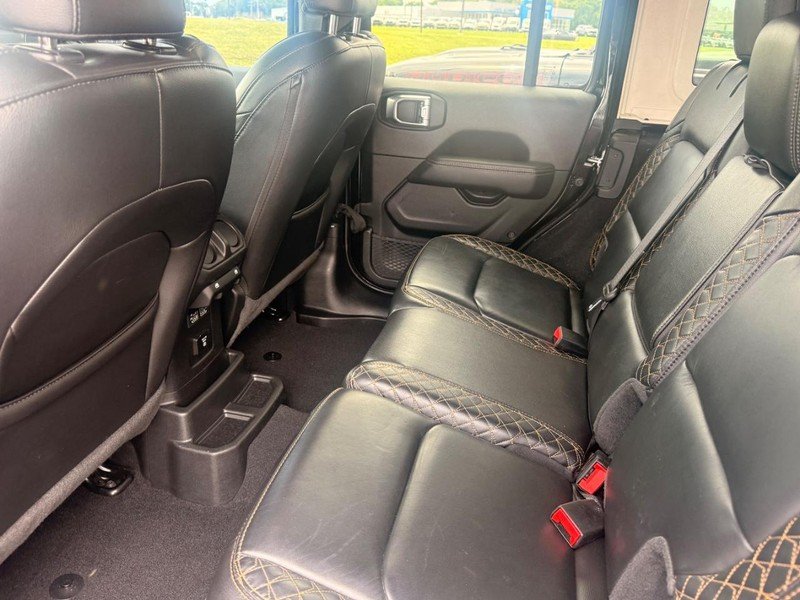 Used 2022 Black Clearcoat Jeep Unlimited High Altitude 4x4 image 6