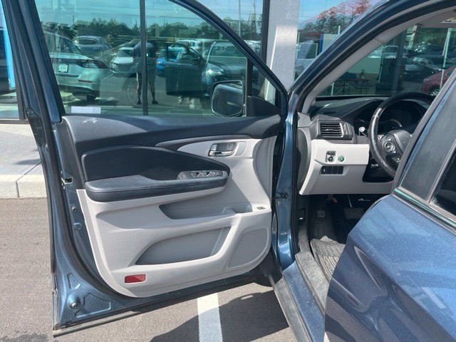 Used 2018 Steel Sapphire Metallic Honda EX-L image 11