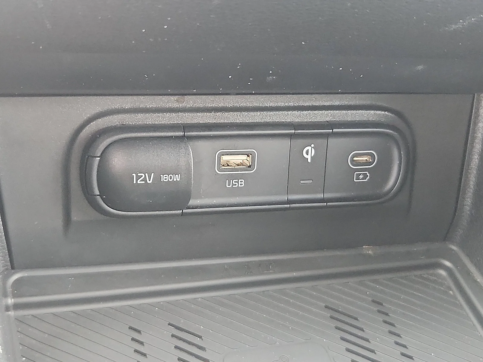 Used 2025 Blue Kia X-Line image 24
