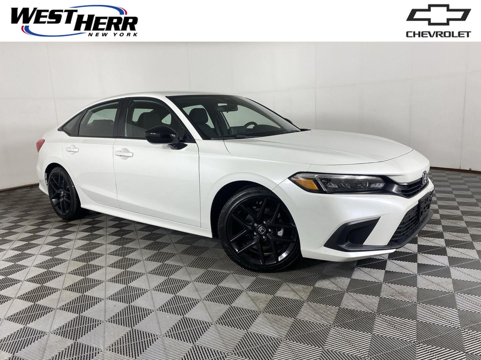 Used 2024 Platinum White Pearl Honda Sport image 1