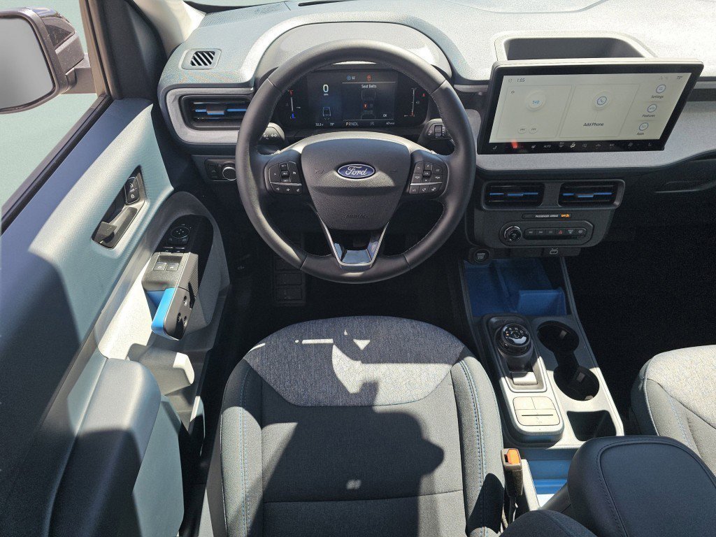 New 2026 Oxford White Ford XLT image 4