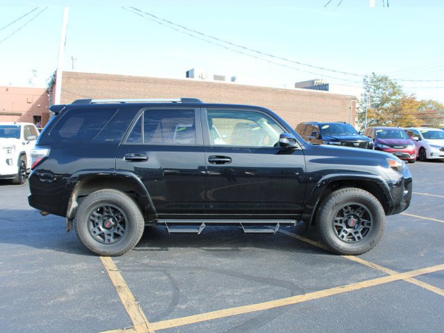 Certified Used 2021 Midnight Black Metallic Toyota SR5 Premium image 5