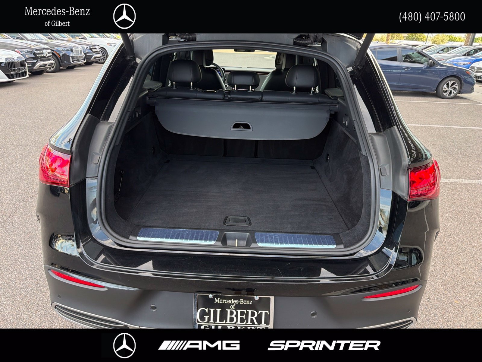 Certified Used 2023  Mercedes-Benz 500 SUV image 8