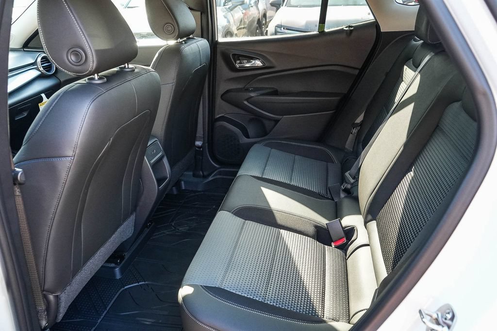 2026 Chevrolet Trax LT - Photo 17