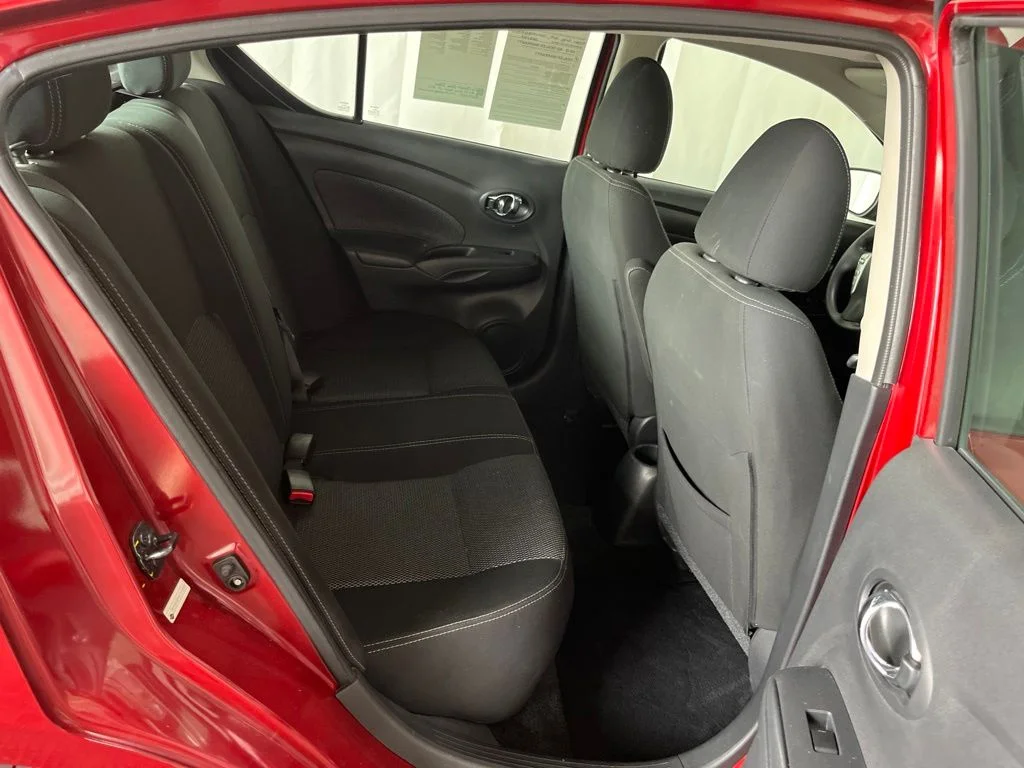 Used 2019 Red Nissan 1.6 SV image 20