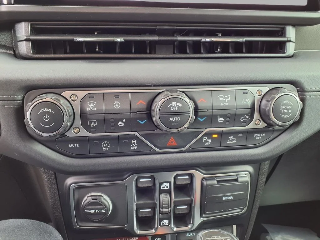 New 2026 41 Exterior Paint Jeep Mojave X image 9