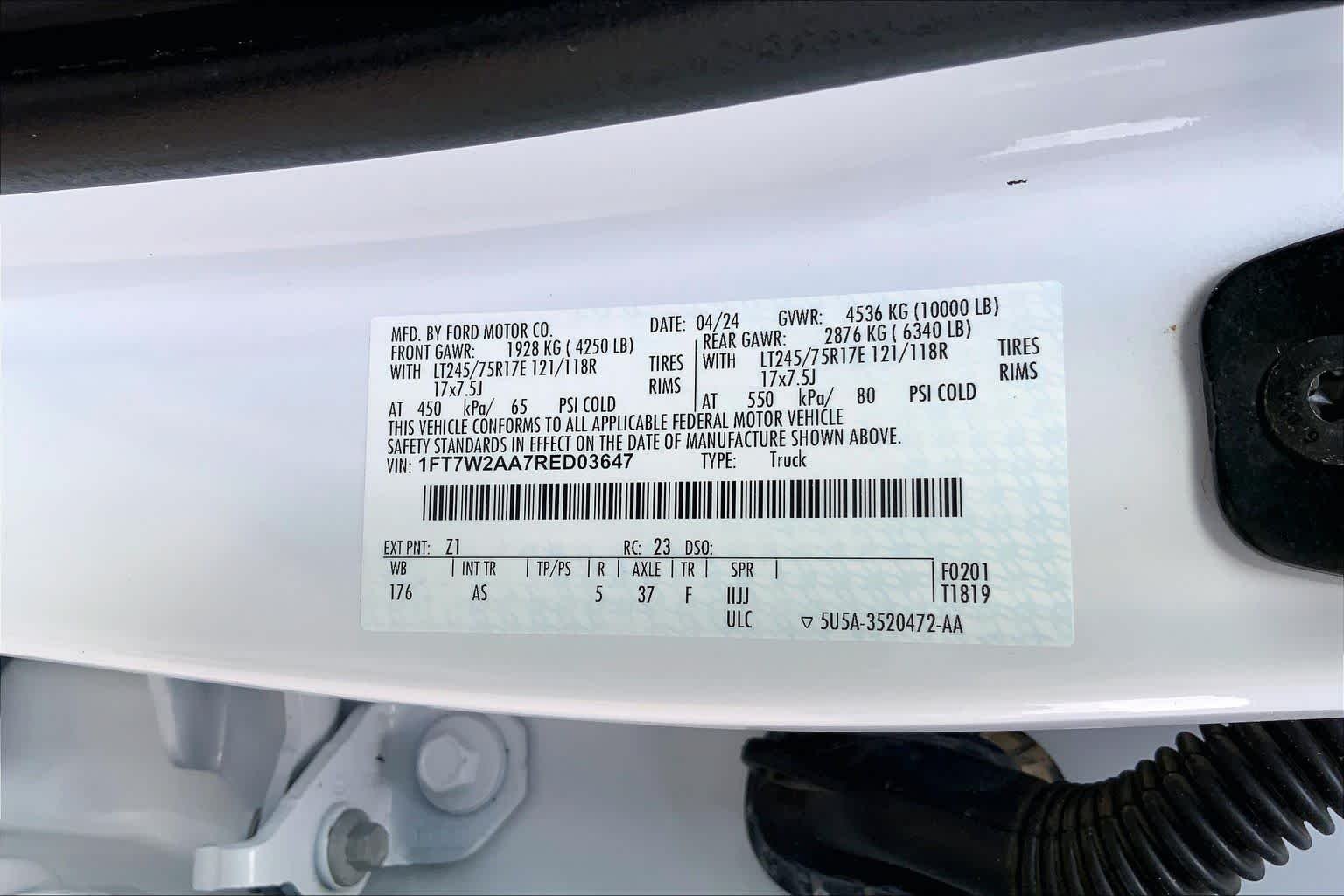 Used 2024 Oxford White Ford XL image 36