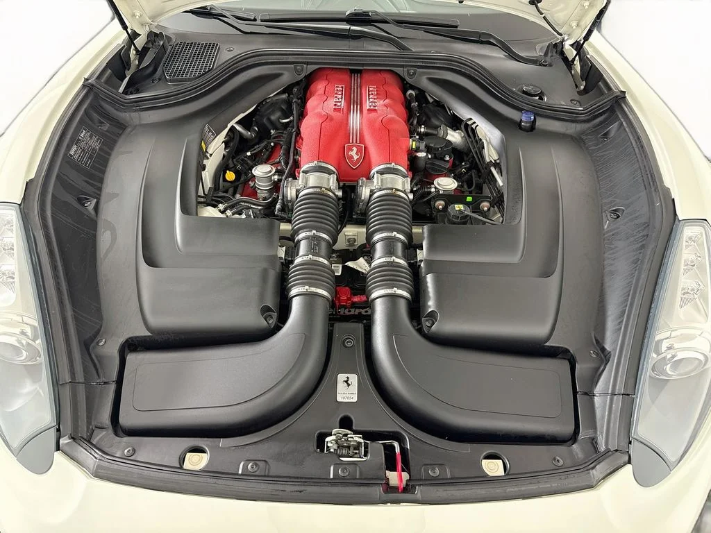 Used 2014  Ferrari Base image 28