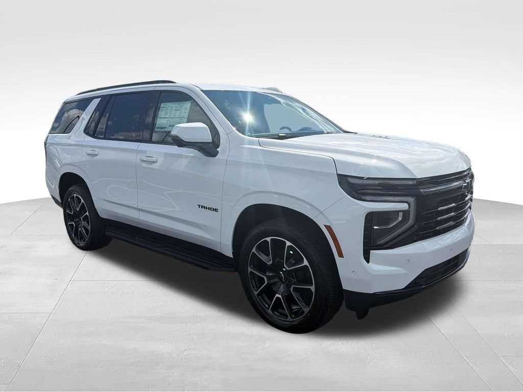 New 2026 Summit White Chevrolet RST image 7