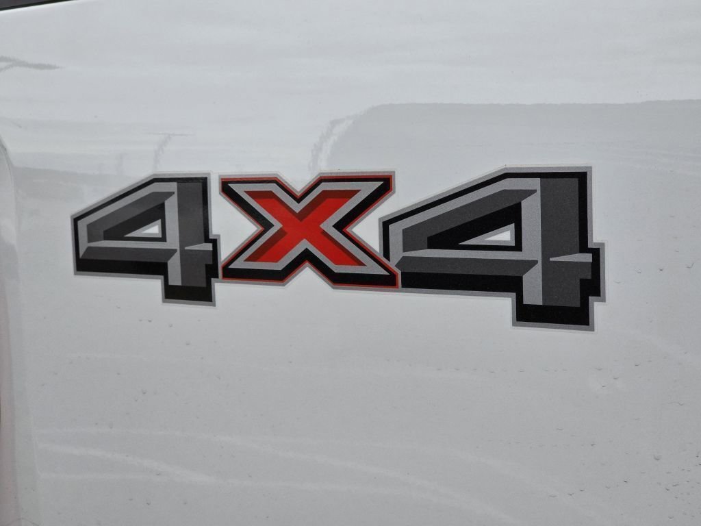 New 2026 Oxford White Ford XL/STX image 29