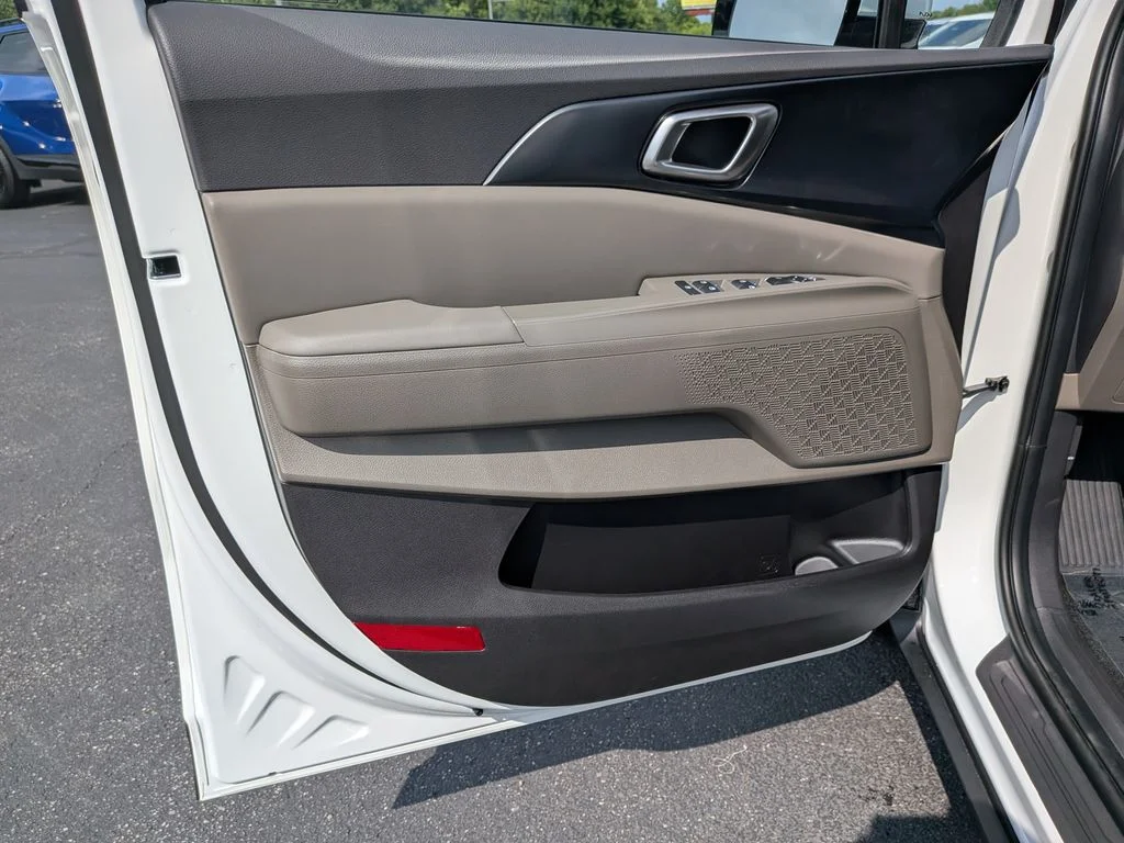 2026 Kia Carnival LXS - Photo 13