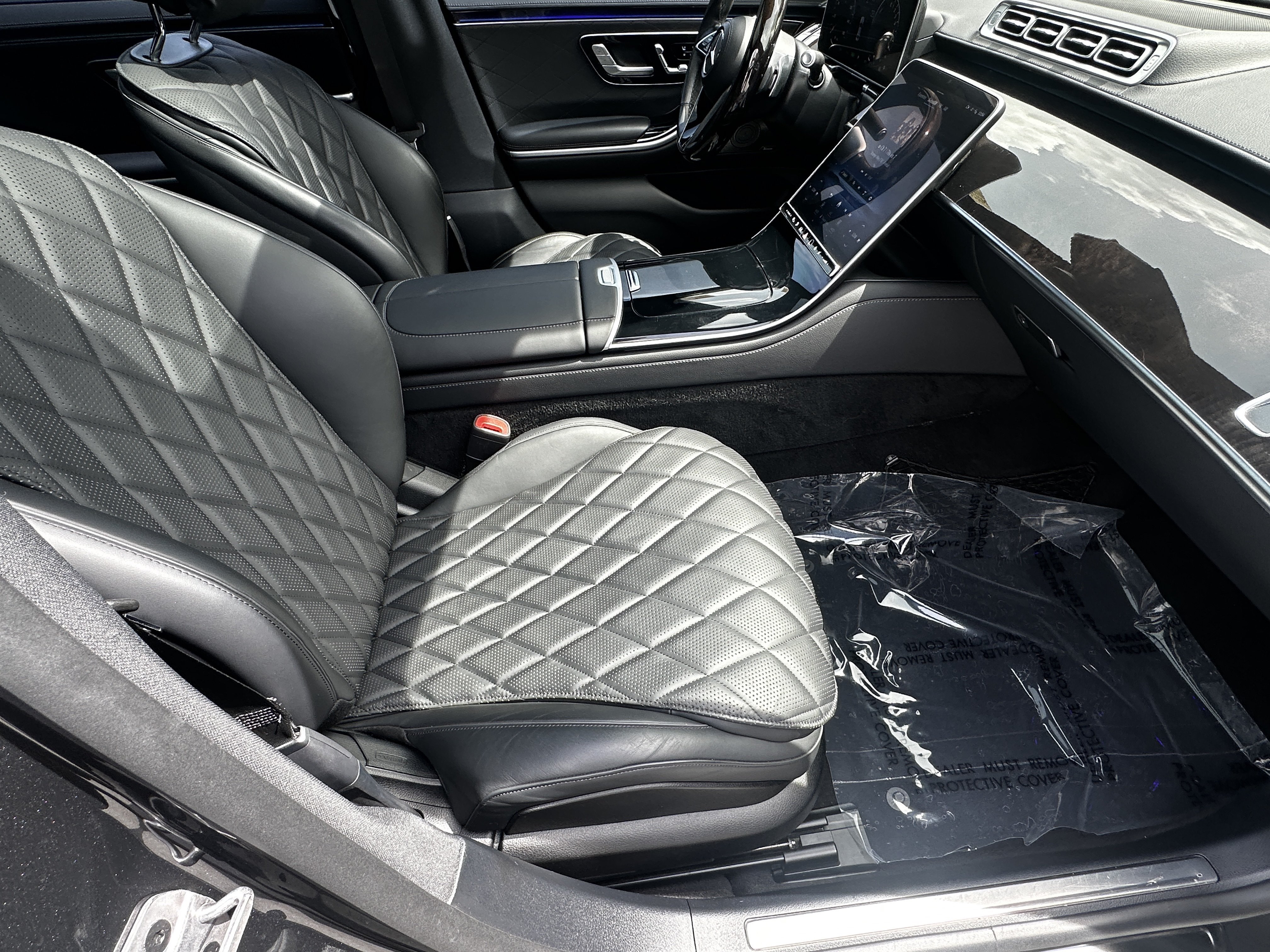 Certified Used 2023 Gray Mercedes-Benz S 580e image 15
