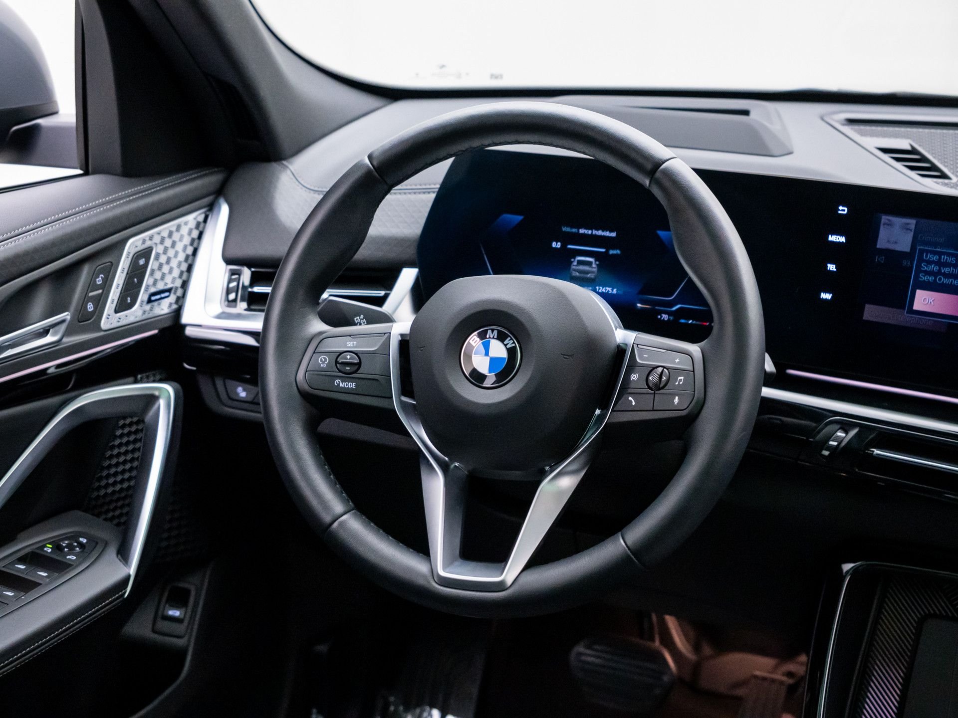 Certified Used 2025 Skyscraper Grey Metallic BMW xDrive28i image 11