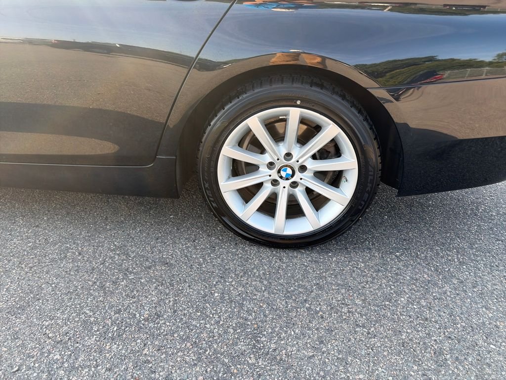 Used 2014 Jet Black BMW 535d image 26