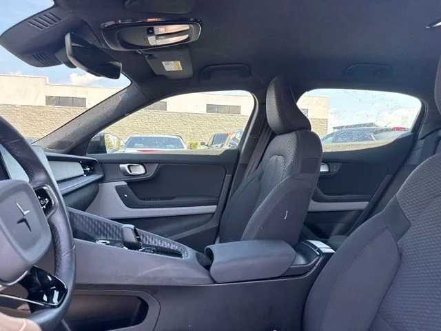 Used 2022  Polestar Long Range Dual Motor image 9