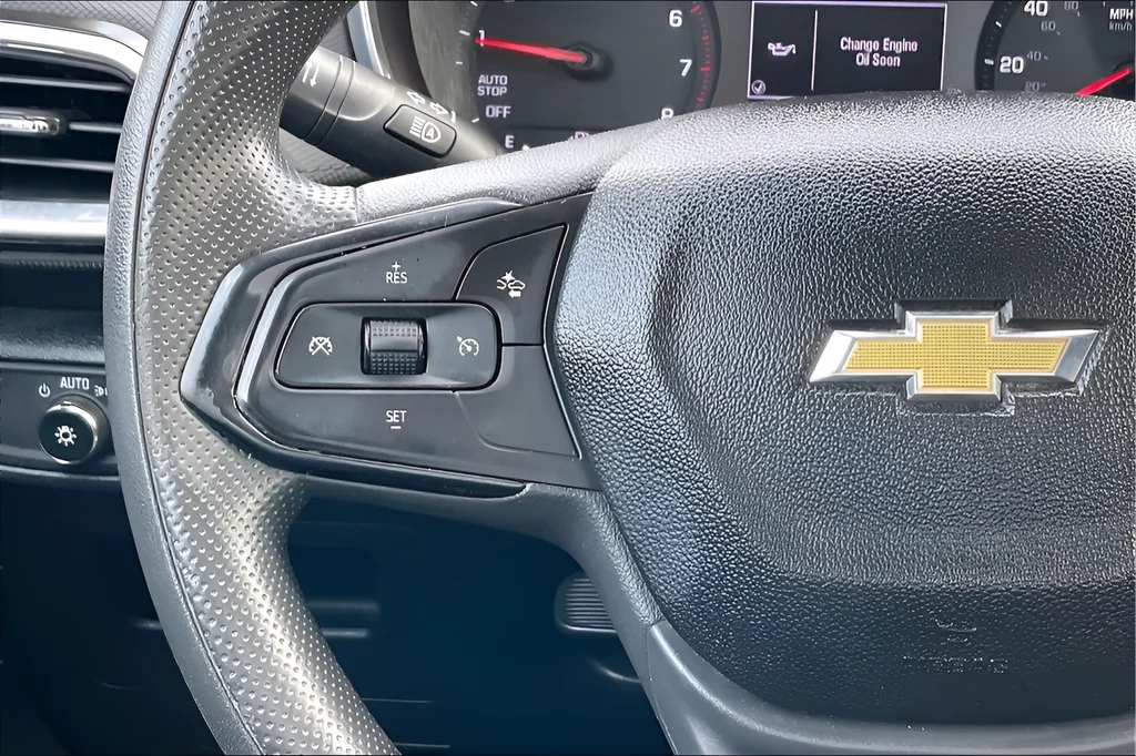 Used 2021 Blue Chevrolet LT image 7