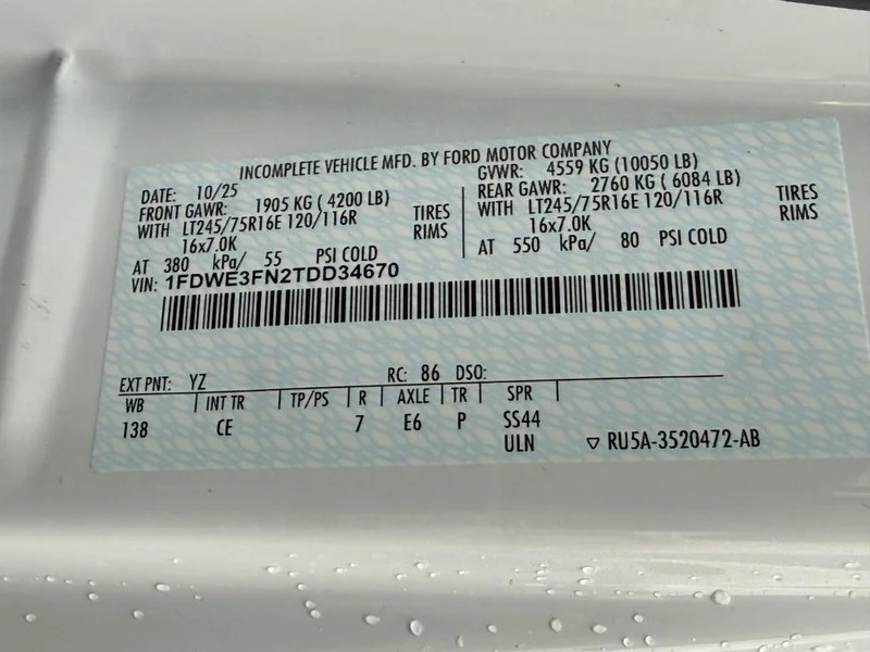 New 2026 Oxford White Ford SRW KUV image 19