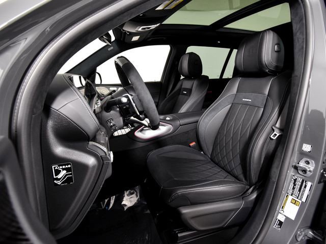 New 2026 MANUFAKTUR Silicon Grey Mercedes-Benz GLS 63 AMG® image 59