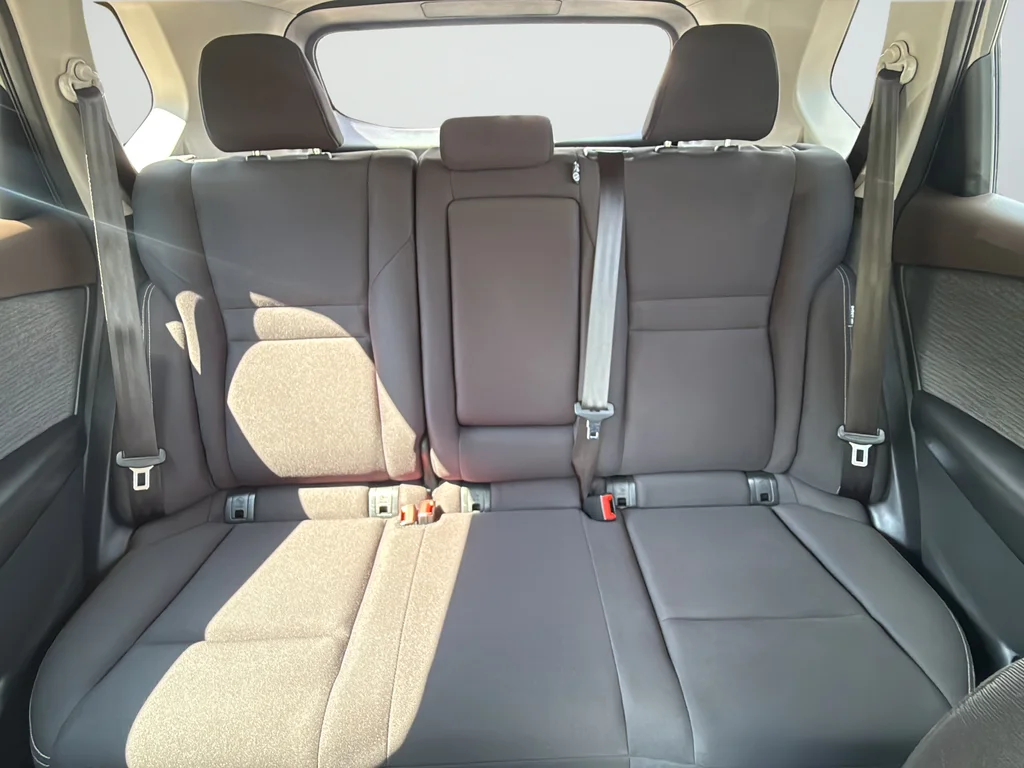 Used 2023 Gray Nissan S image 22