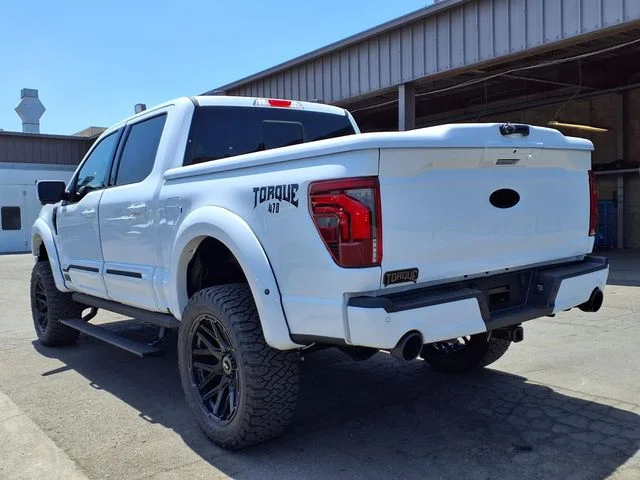 New 2026 Oxford White Ford Lariat image 4