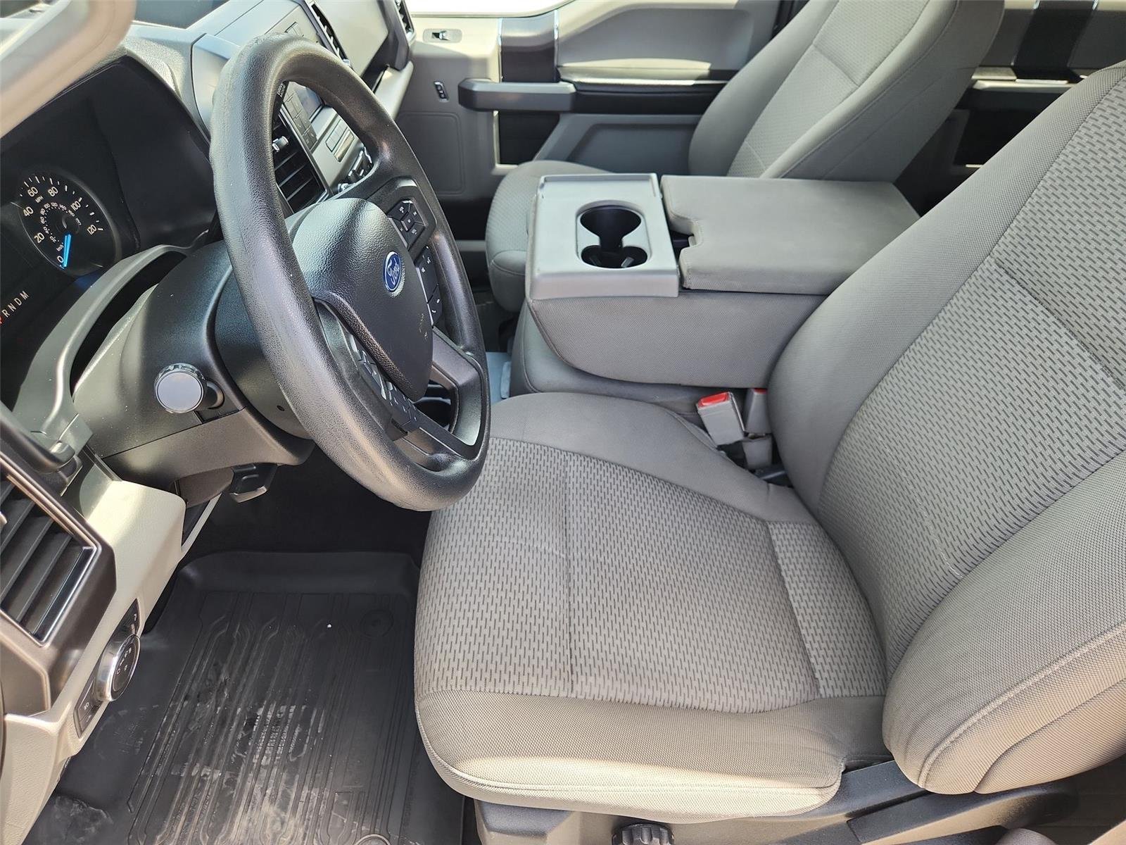 Used 2018 Magnetic Ford XLT image 17